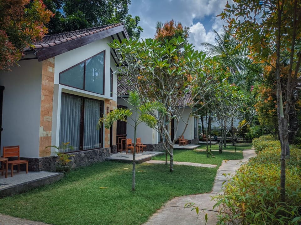 Garden, Garden view