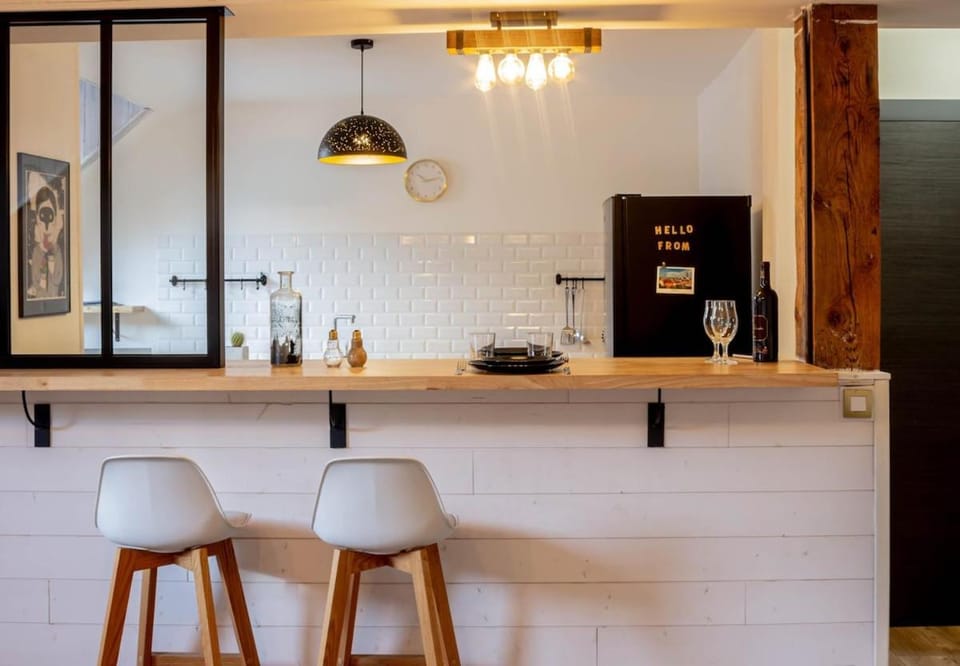 Coffee/tea facilities, Kitchen or kitchenette, Other, Dining area