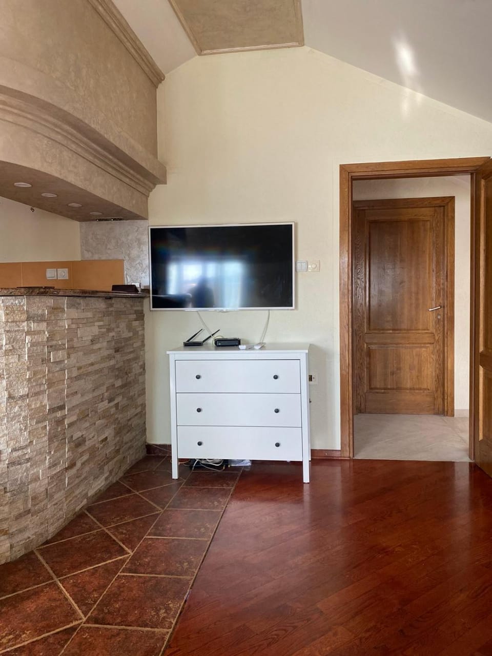 Apartman Jaca Apartment in Kotor Municipality