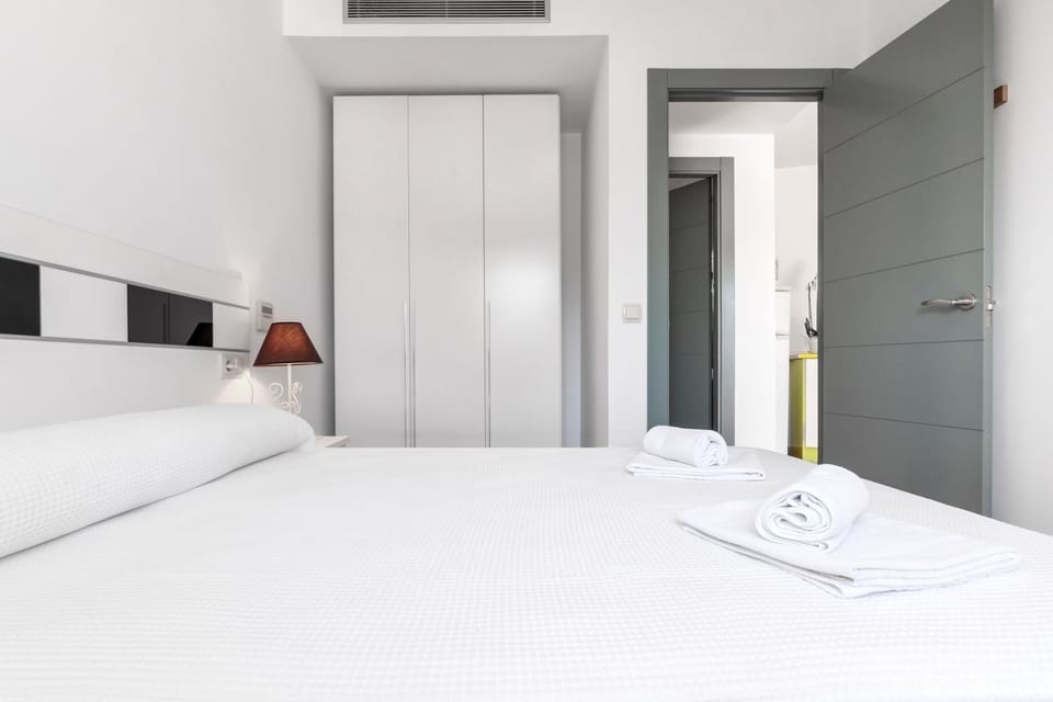 Bed, Bedroom, wardrobe
