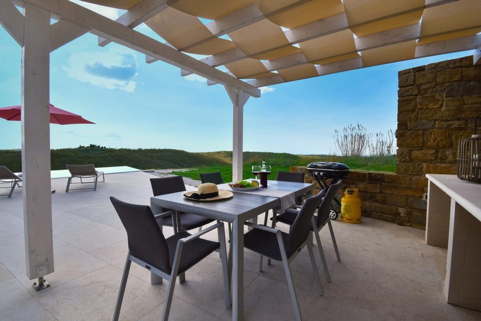 Natural landscape, View (from property/room), Balcony/Terrace