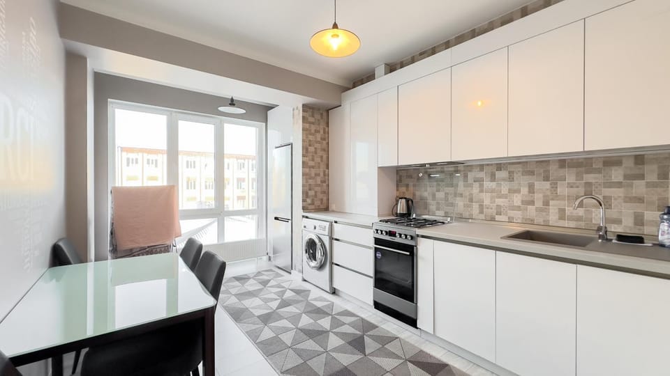 Kitchen or kitchenette, Dining area, dishwasher, minibar, pet friendly, stove
