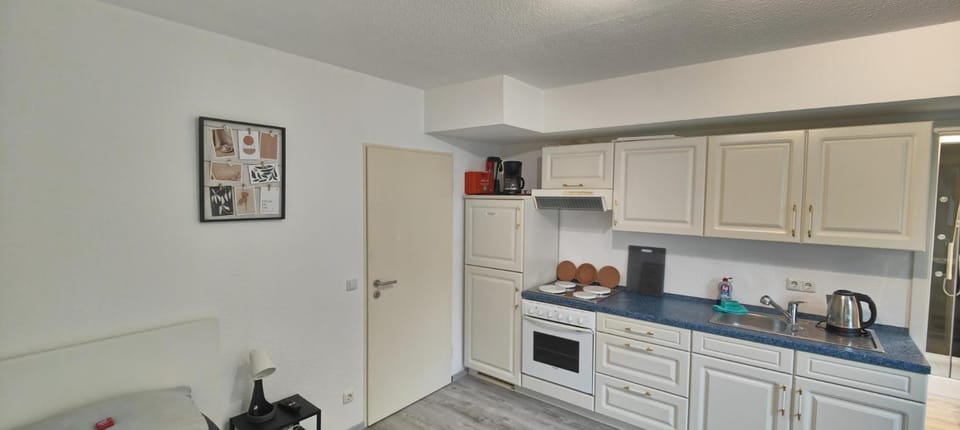 Apartment with garden in Hainburg Apartment in Hesse