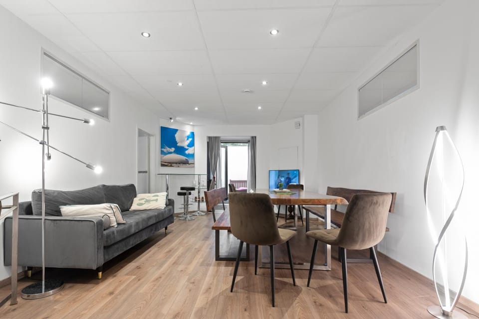 Flatista Homes - Garden House Apartment in Munich
