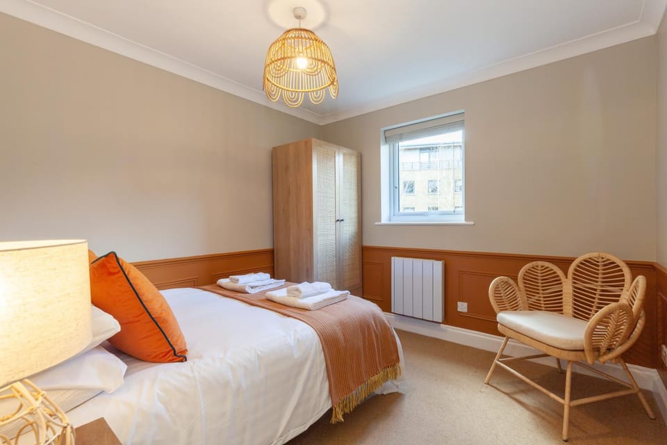 A gem nestled in the heart of Oxford with parking! Apartment in Oxford