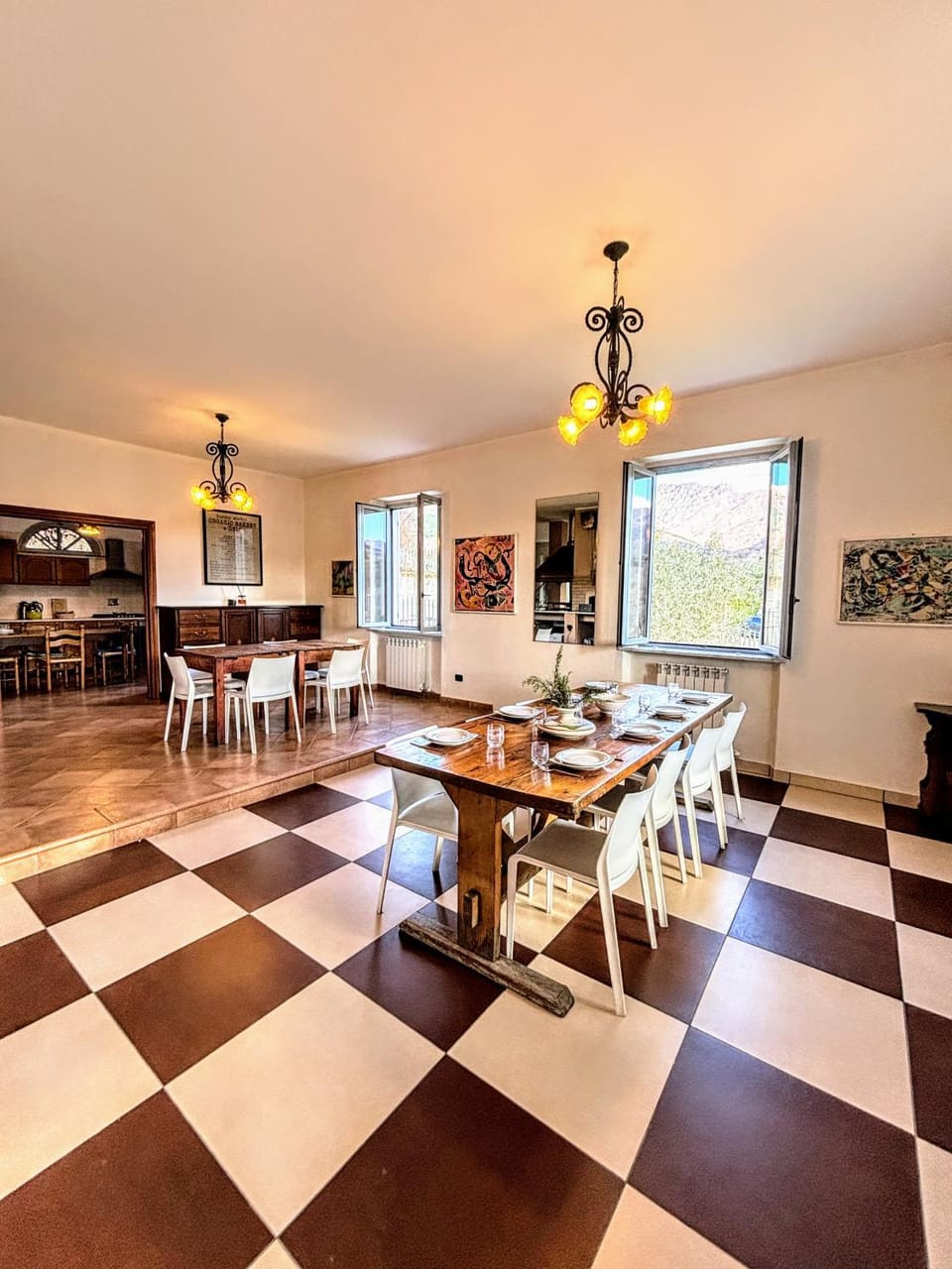 Communal lounge/ TV room