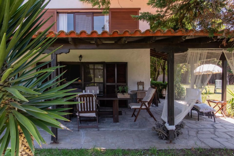 Property building, Patio, Garden, View (from property/room), Balcony/Terrace, Garden view