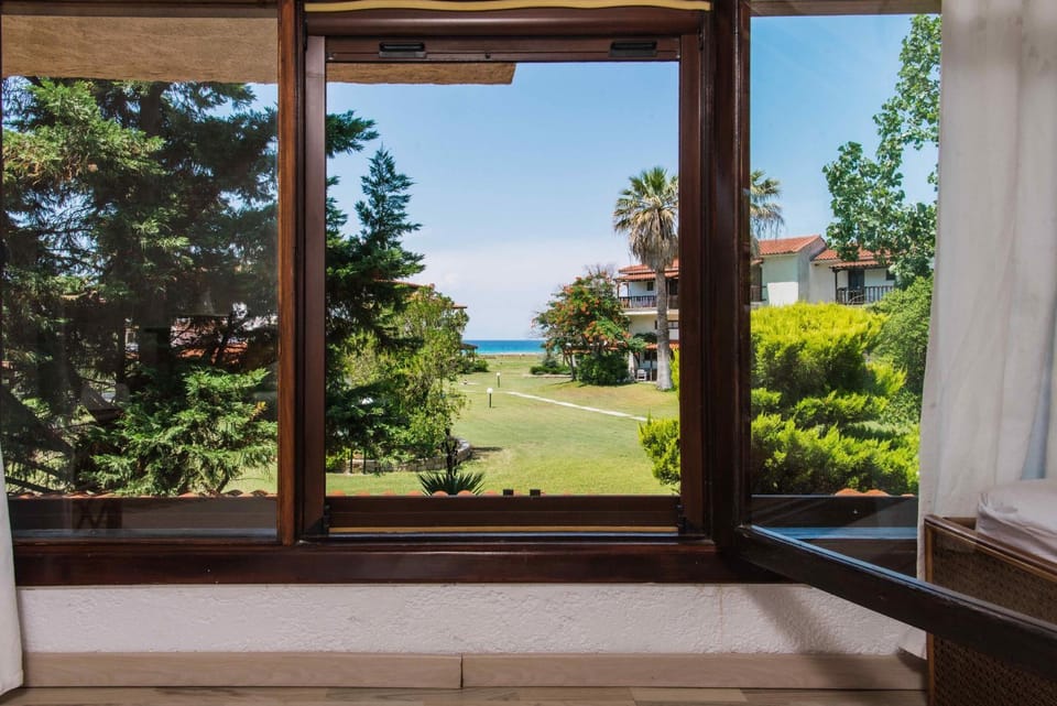 Natural landscape, View (from property/room), Garden view, Sea view