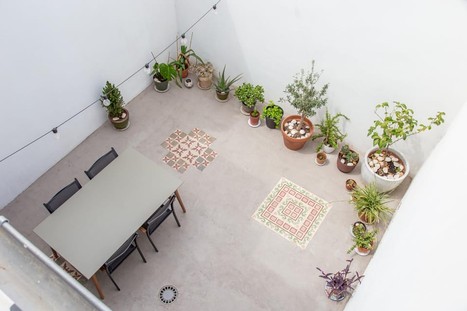 Balcony/Terrace, Inner courtyard view