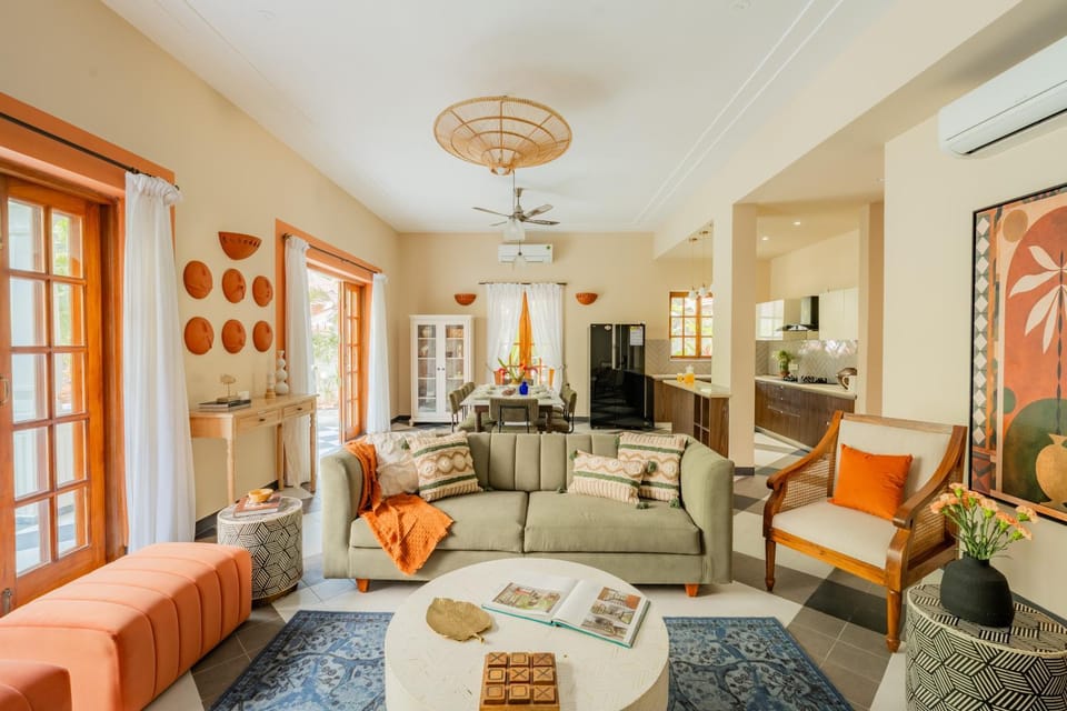 ELIVAAS 4 BHK with Pvt Pool near Baga - Celest Villa in Goa, India