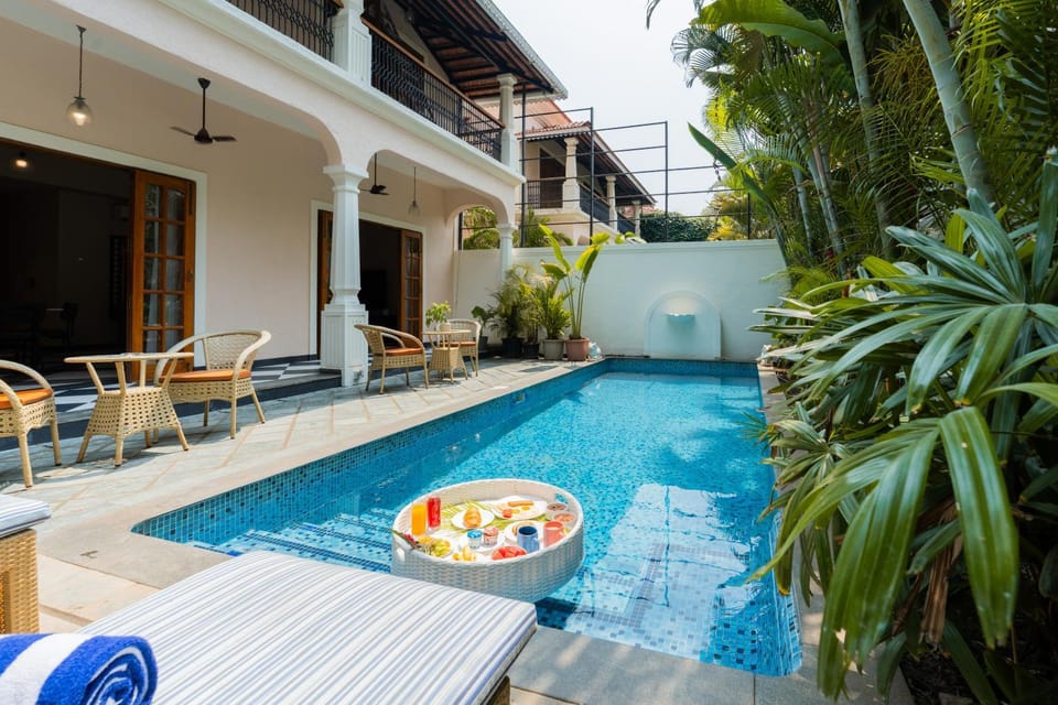 ELIVAAS 4 BHK with Pvt Pool near Baga - Celest Villa in Goa, India