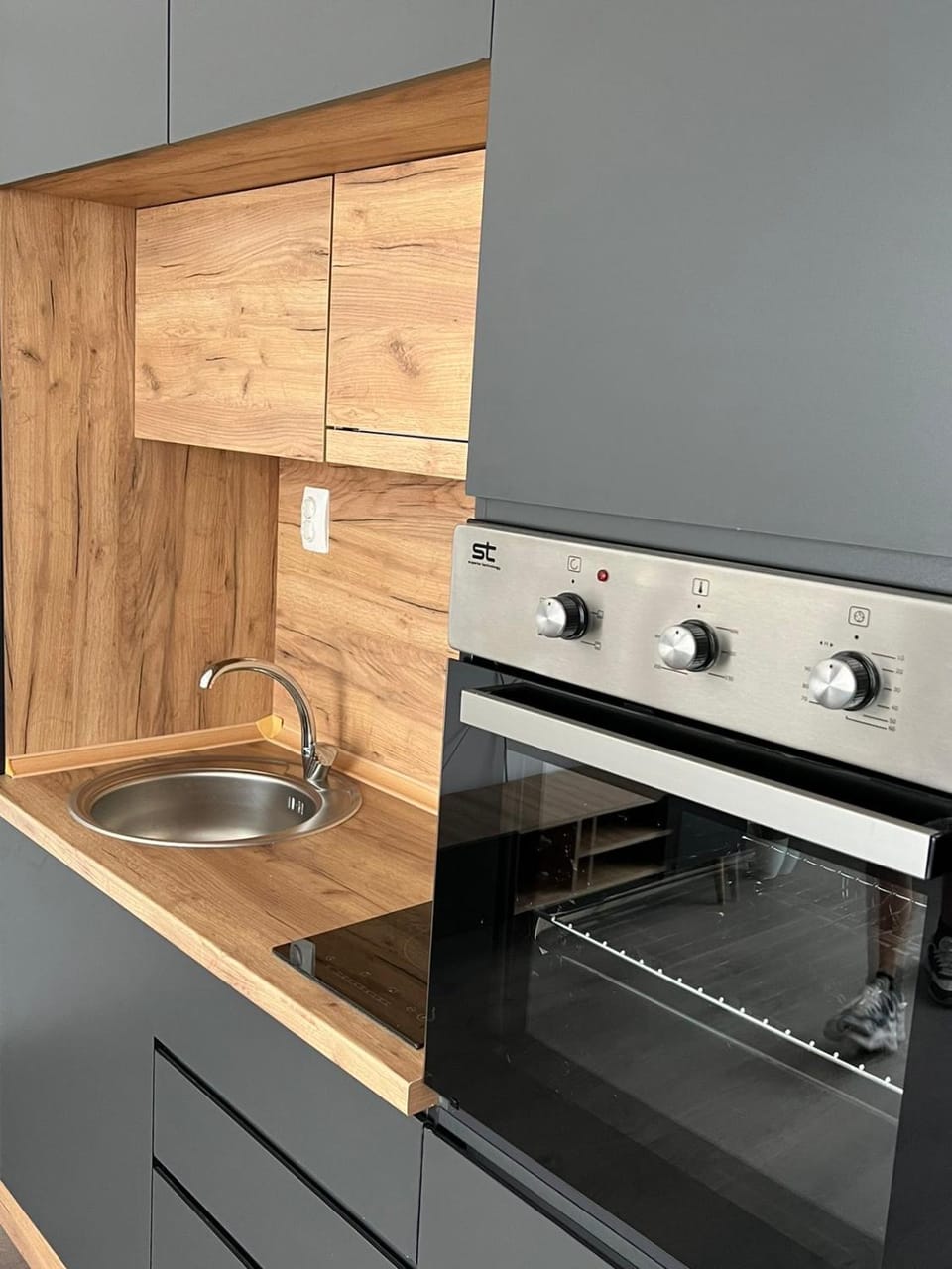 pet friendly, stove