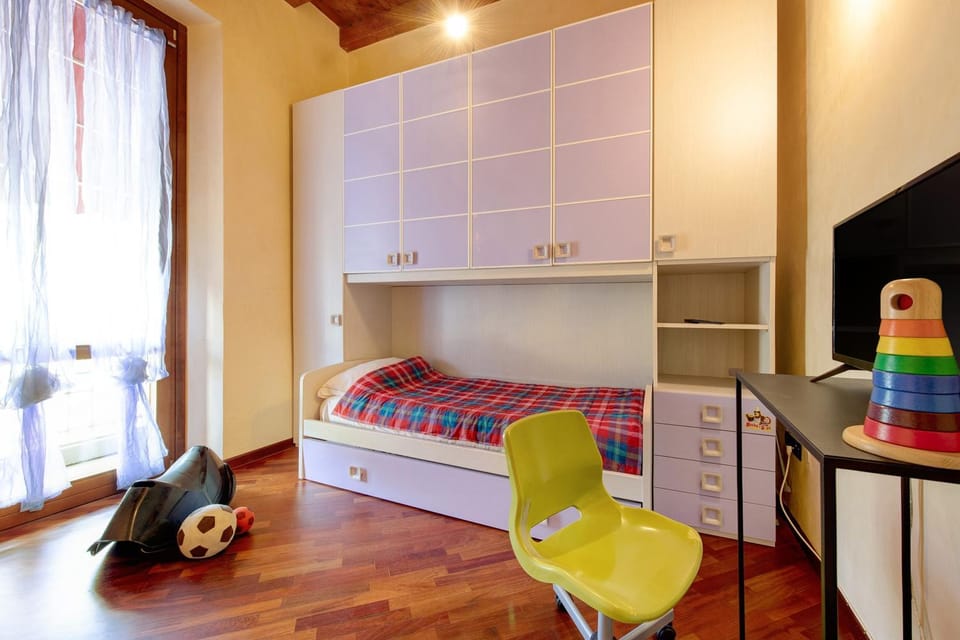 Property building, Living room, Bedroom