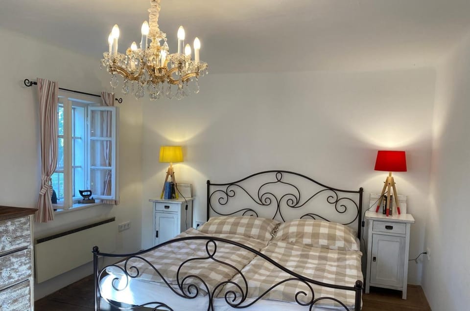 Living room, Bedroom