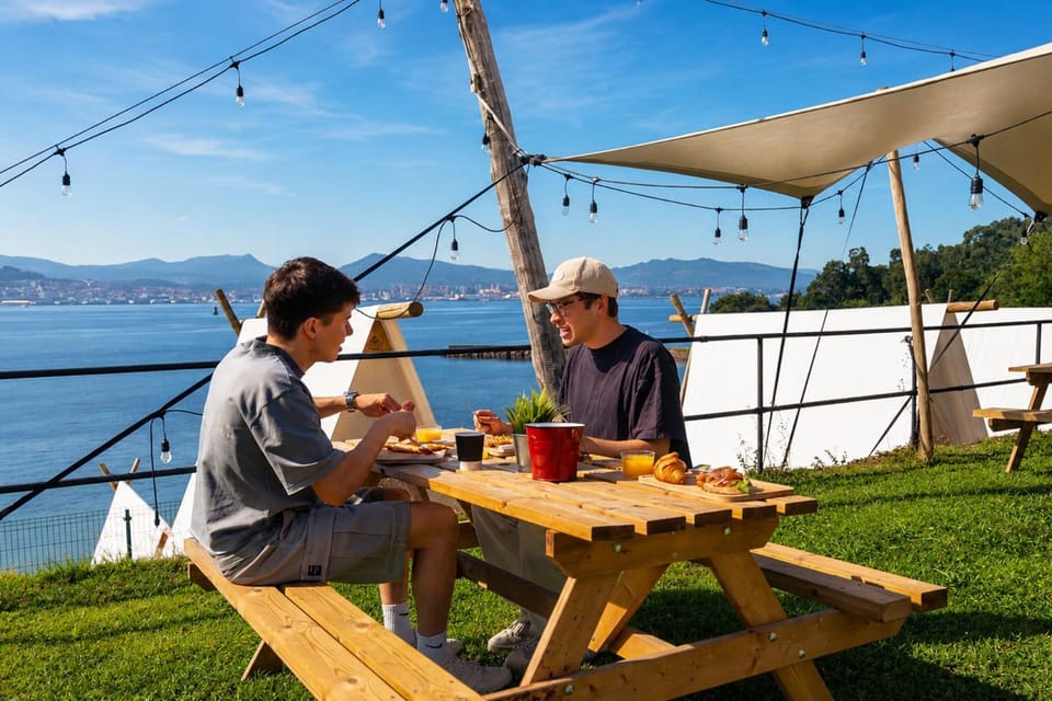 Kampaoh Ría de Vigo Luxury tent in O Morrazo