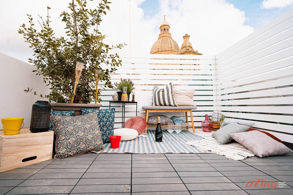 Day, View (from property/room), Balcony/Terrace, Balcony/Terrace, Seating area