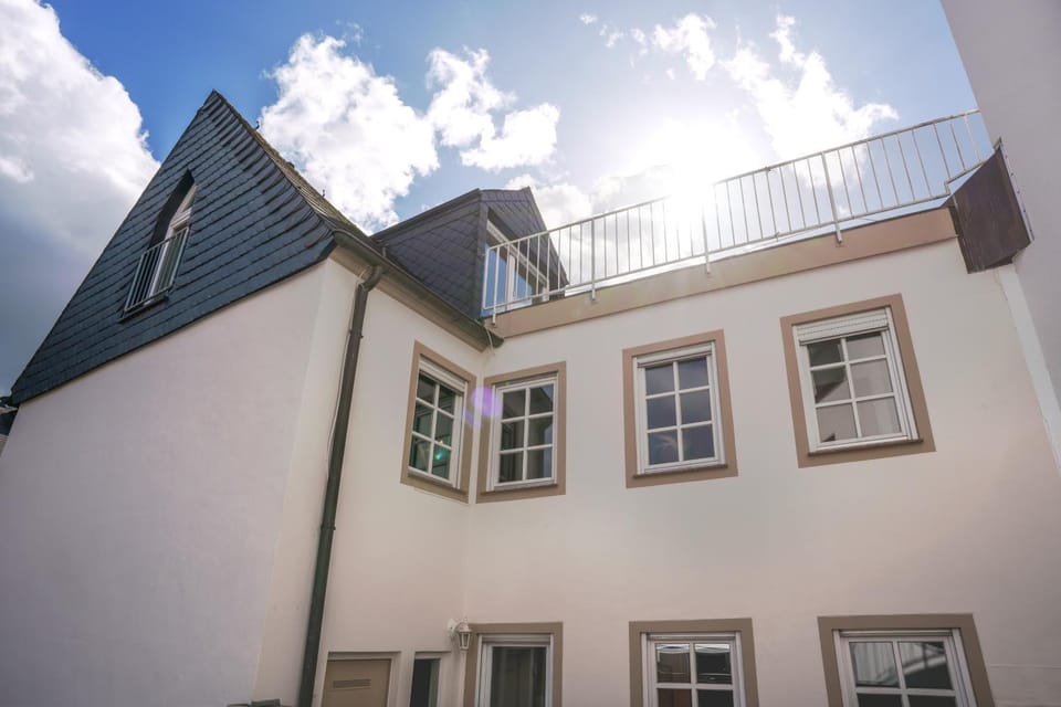 Property building, Balcony/Terrace