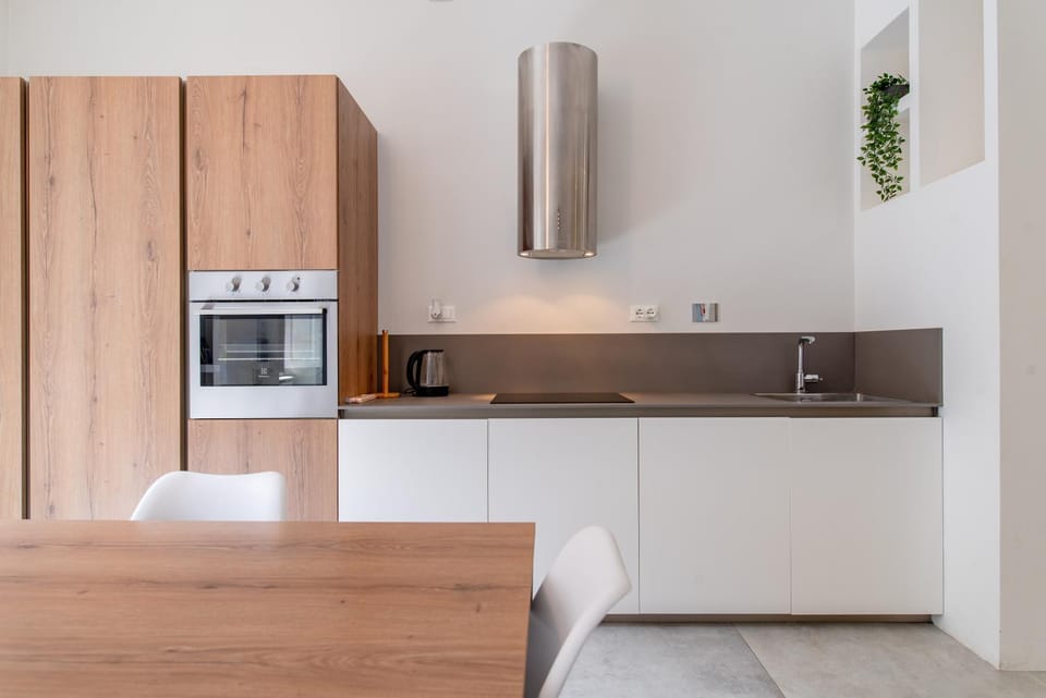 Kitchen or kitchenette, pet friendly