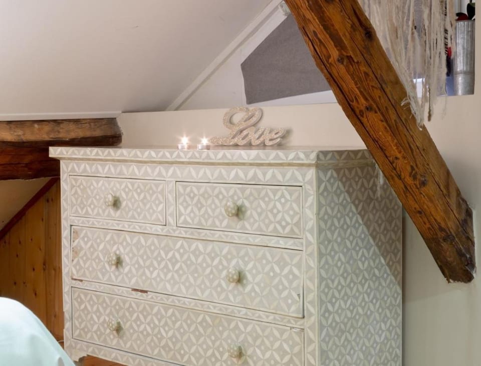 Bed, Other, Photo of the whole room, Bedroom, wardrobe