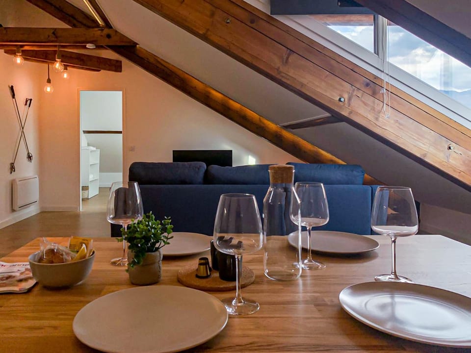 Couttet Champion romantique proche gare Apartment in Annecy