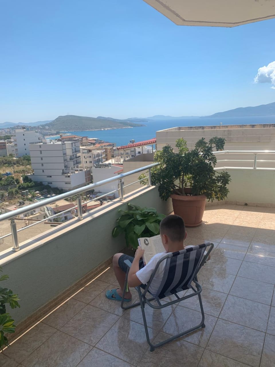 Day, Natural landscape, View (from property/room), Balcony/Terrace, Seating area, Mountain view, Sea view