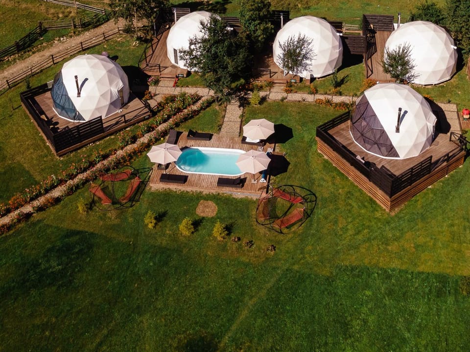 Day, Bird's eye view, Pool view, Swimming pool, Swimming pool, sunbed