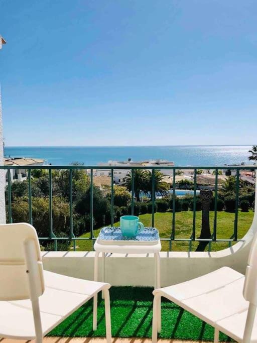 Avenue Q, Beach Apartment in Luz Apartment in Luz