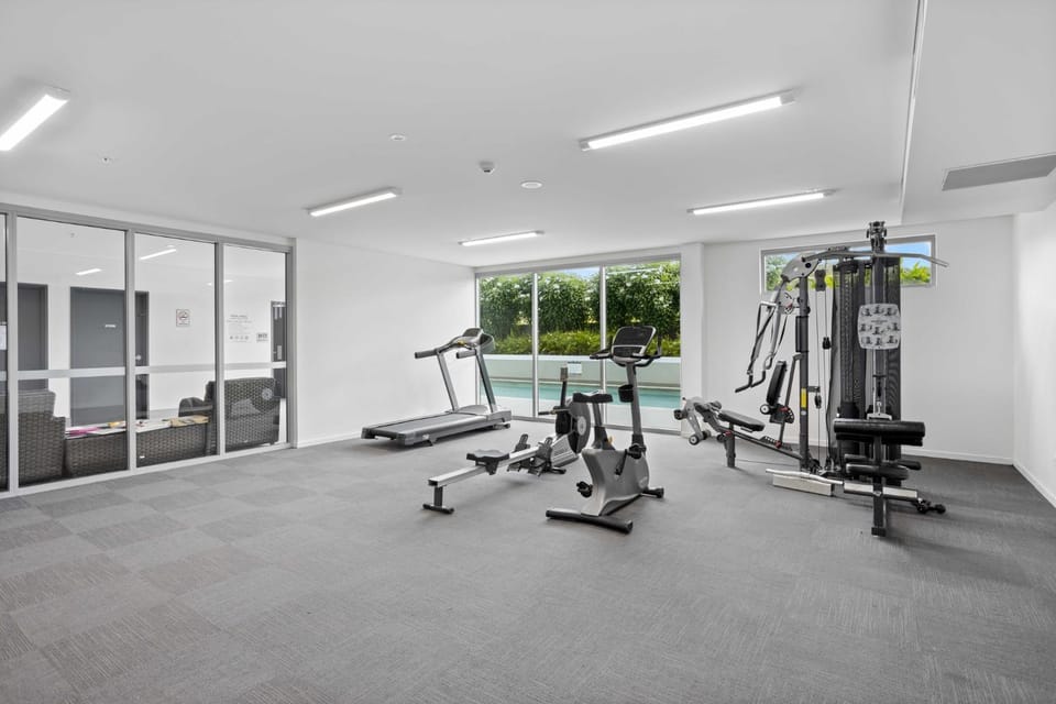 Spaciously Bright 1-Bed Apartment Apartment in Toowong