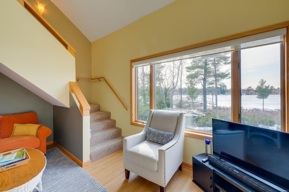 Elk Rapids Condo w/ Balcony Overlooking Elk Lake! House in Elk Rapids