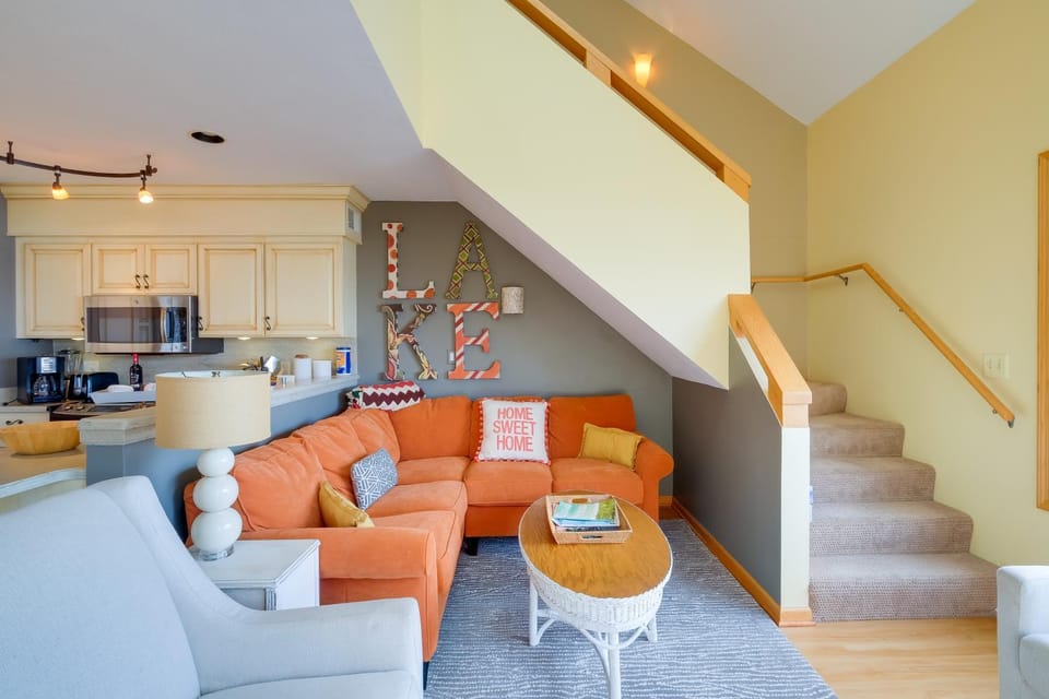 Elk Rapids Condo w/ Balcony Overlooking Elk Lake! House in Elk Rapids