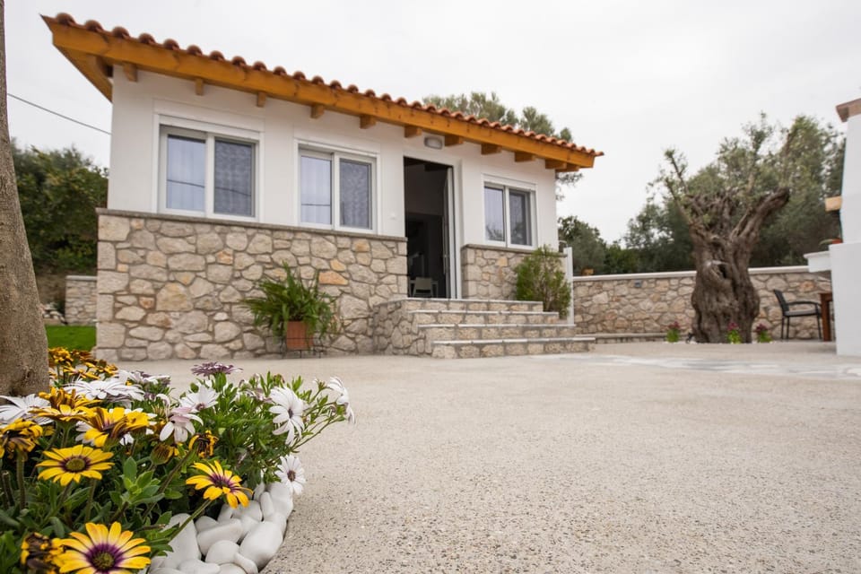 Inner courtyard view