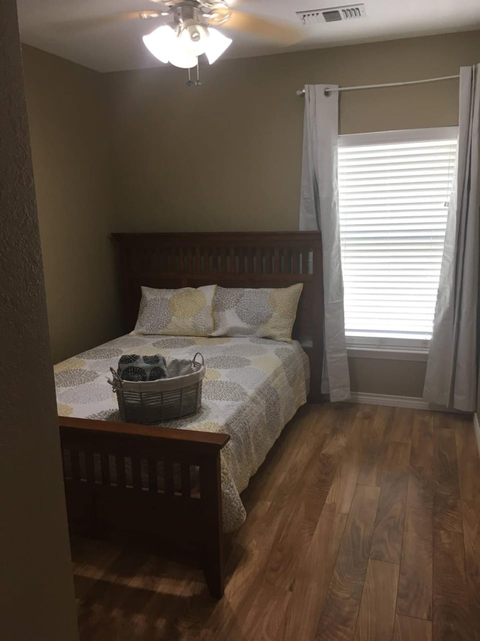 Lake Shores Suites Bed and Breakfast in Lake Lewisville