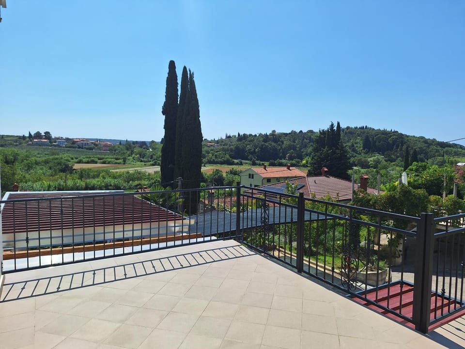 Balcony/Terrace, Balcony/Terrace