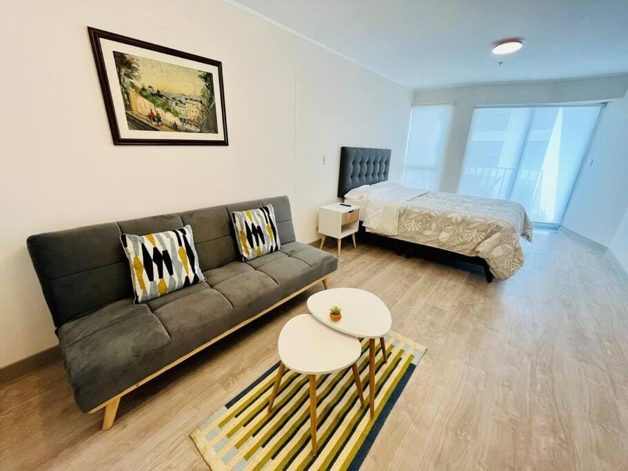 Bed, Living room, Photo of the whole room, Seating area, Bedroom