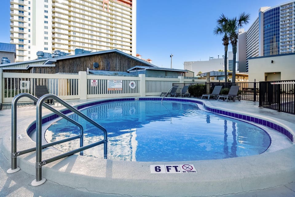 Sunbird Beach Resort 101E By Book That Condo House in Panama City Beach