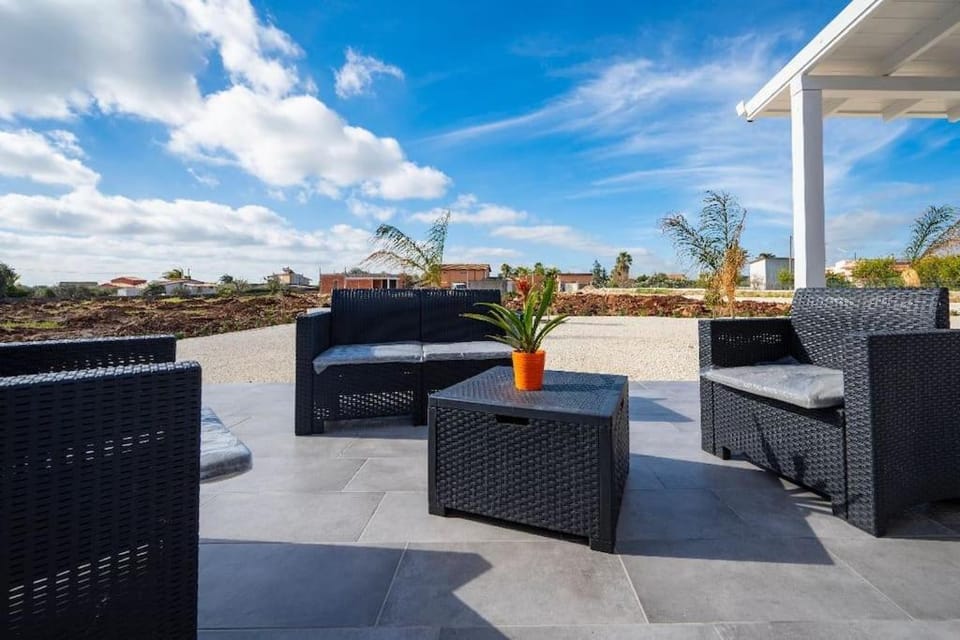 Patio, View (from property/room), Balcony/Terrace