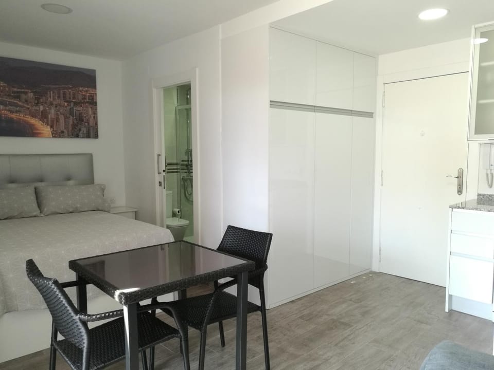 Estudio-ático en casco antiguo Apartment in Benidorm