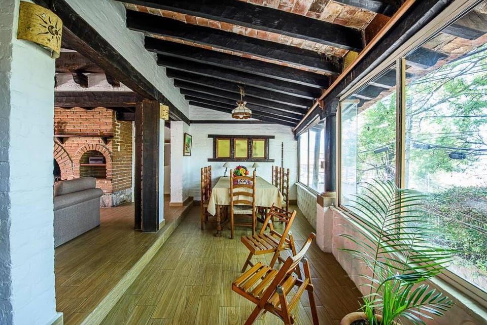 Agradable Hostal sobre el Centro de Valle de Bravo Apartment in Valle de Bravo