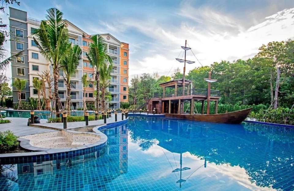 Property building, Day, Natural landscape, Garden, Garden view, Pool view, Swimming pool