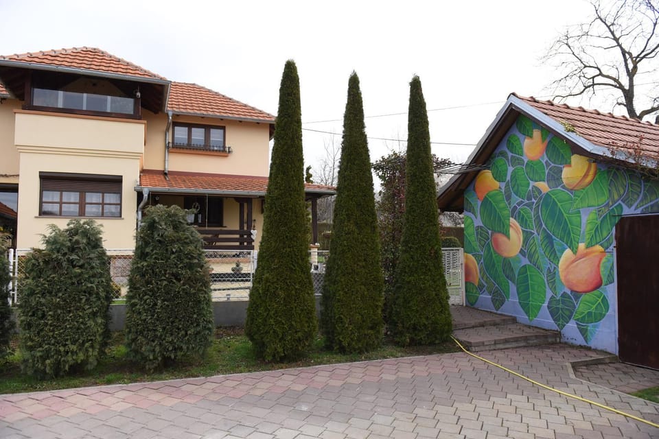 Property building, Balcony/Terrace
