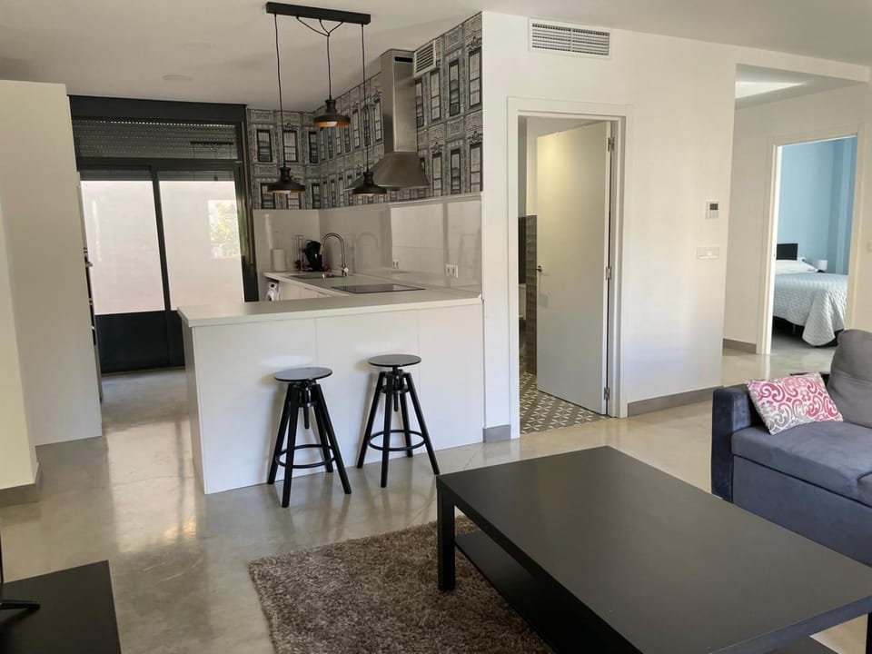 Kitchen or kitchenette, Living room
