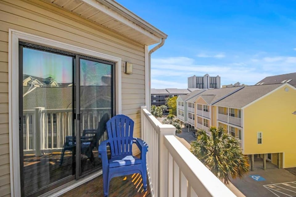 Hillside 304 Apartment in North Myrtle Beach
