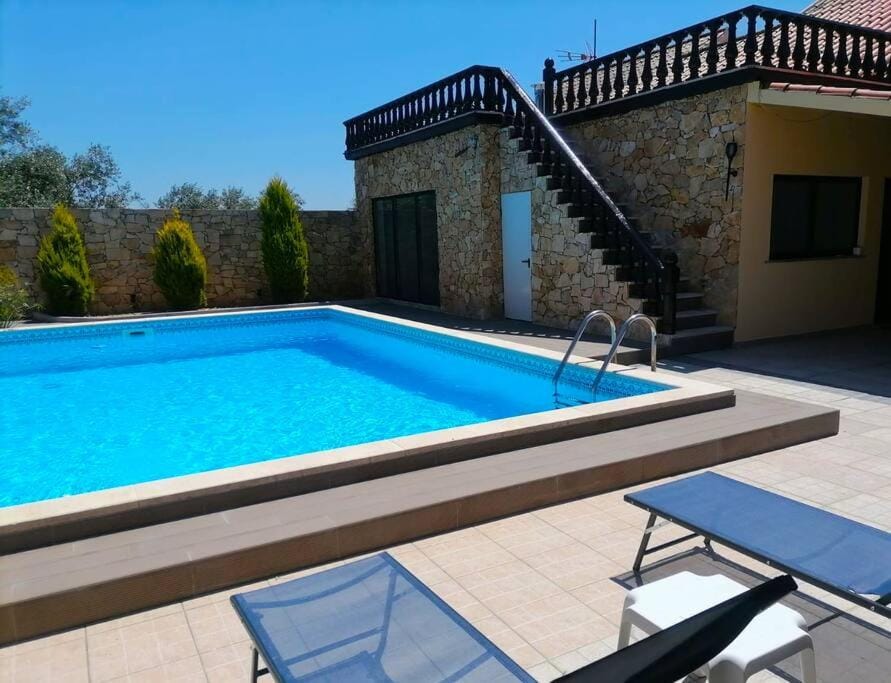 Private Pool & House - Serenity Villa House in Coimbra District, Portugal