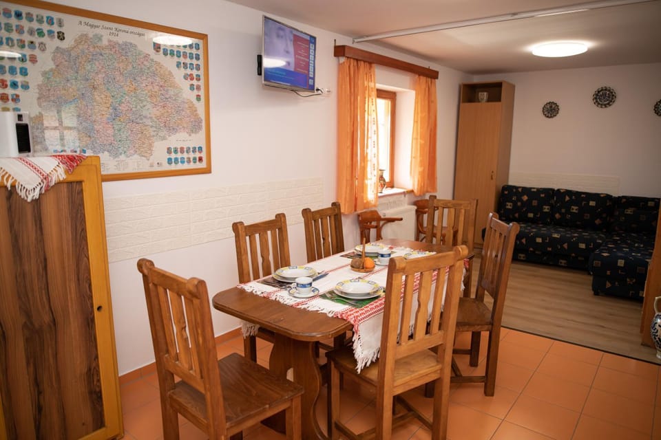 AQUA Thermal Apartmanház II. Apartment in Hungary