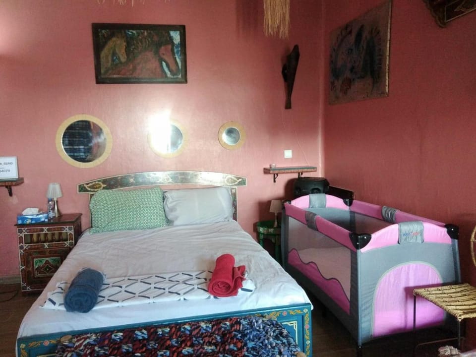 Dar Sam - Red Room Vacation rental in Rabat