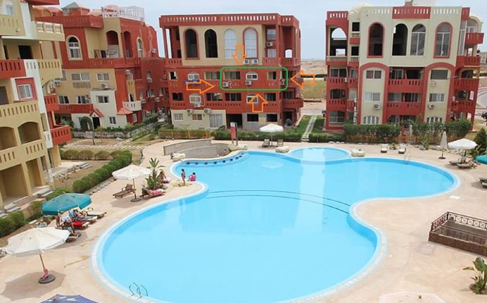 Property building, Swimming pool