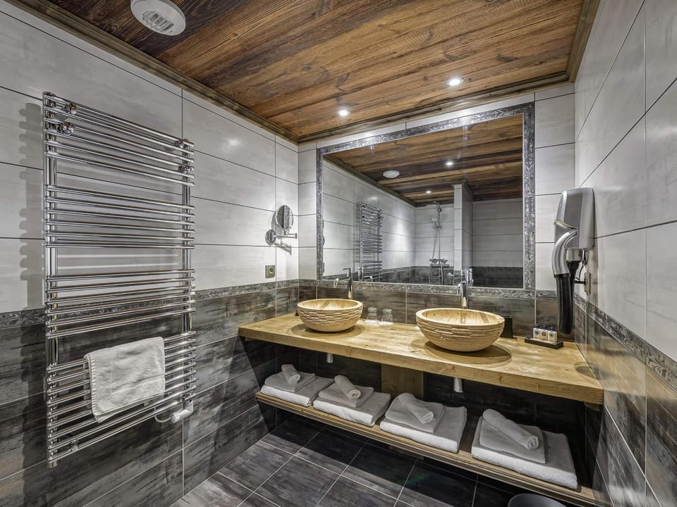 Magnifique chalet de luxe à Courchevel Le Praz Chalet in Saint-Bon-Tarentaise