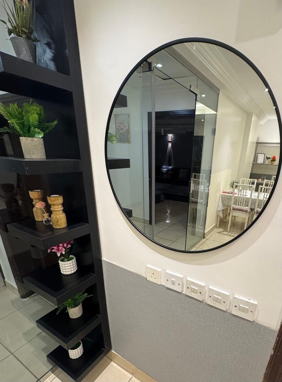 Modernistic Antique Stay Apartment in Jeddah