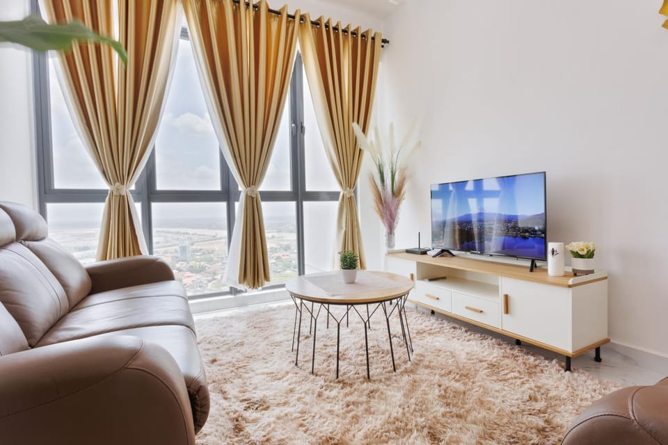 TV and multimedia, Living room, Seating area, Evening entertainment