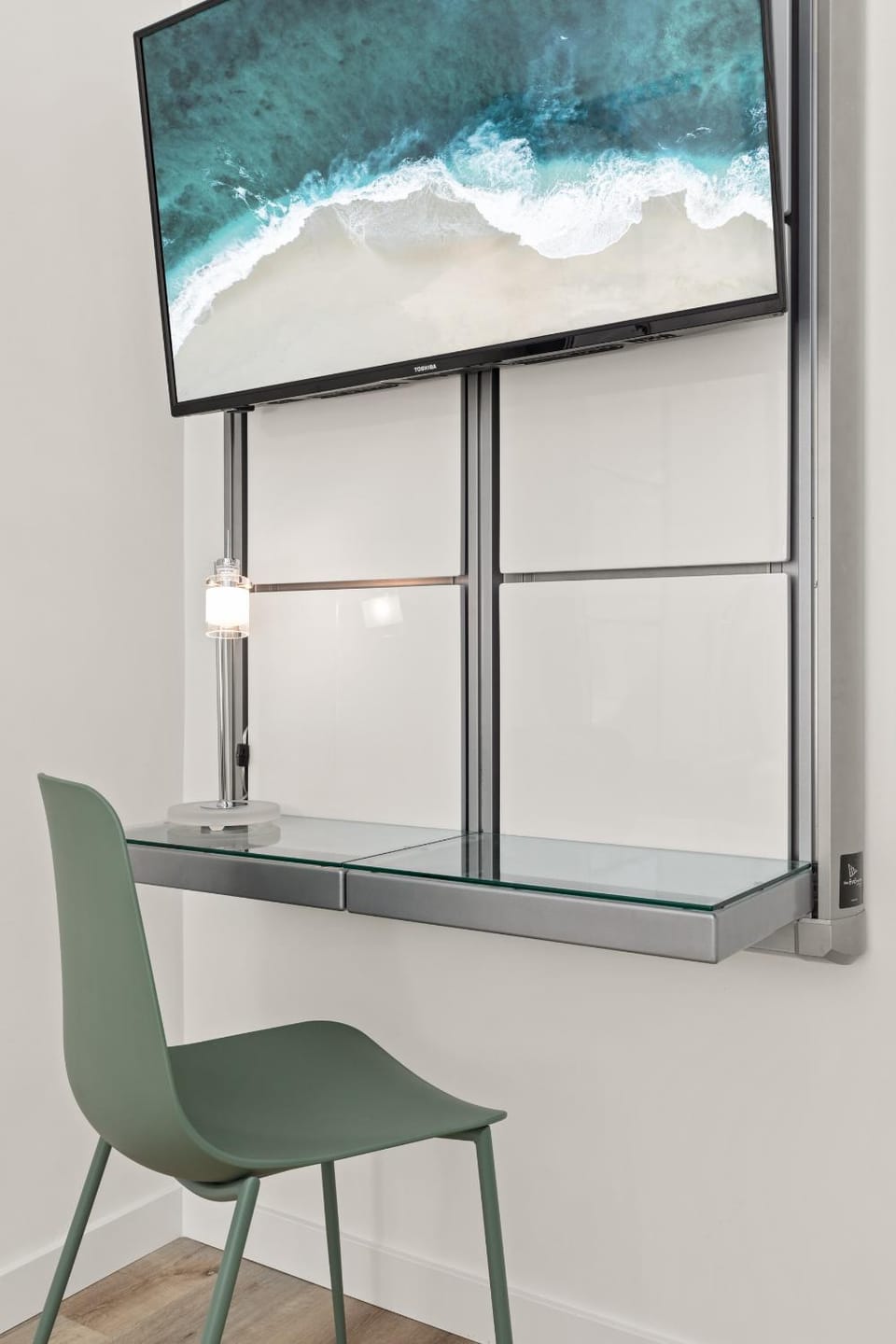 TV and multimedia, Seating area